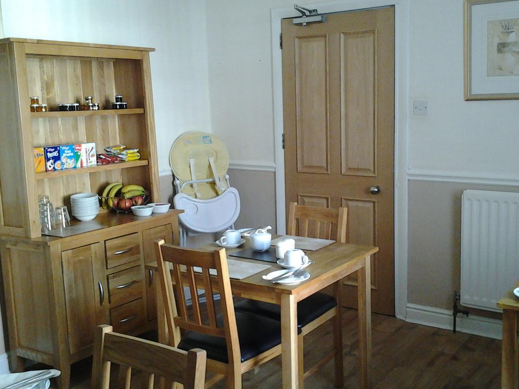 Cornerhouse Guesthouse カーライル エクステリア 写真