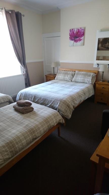 Cornerhouse Guesthouse カーライル エクステリア 写真