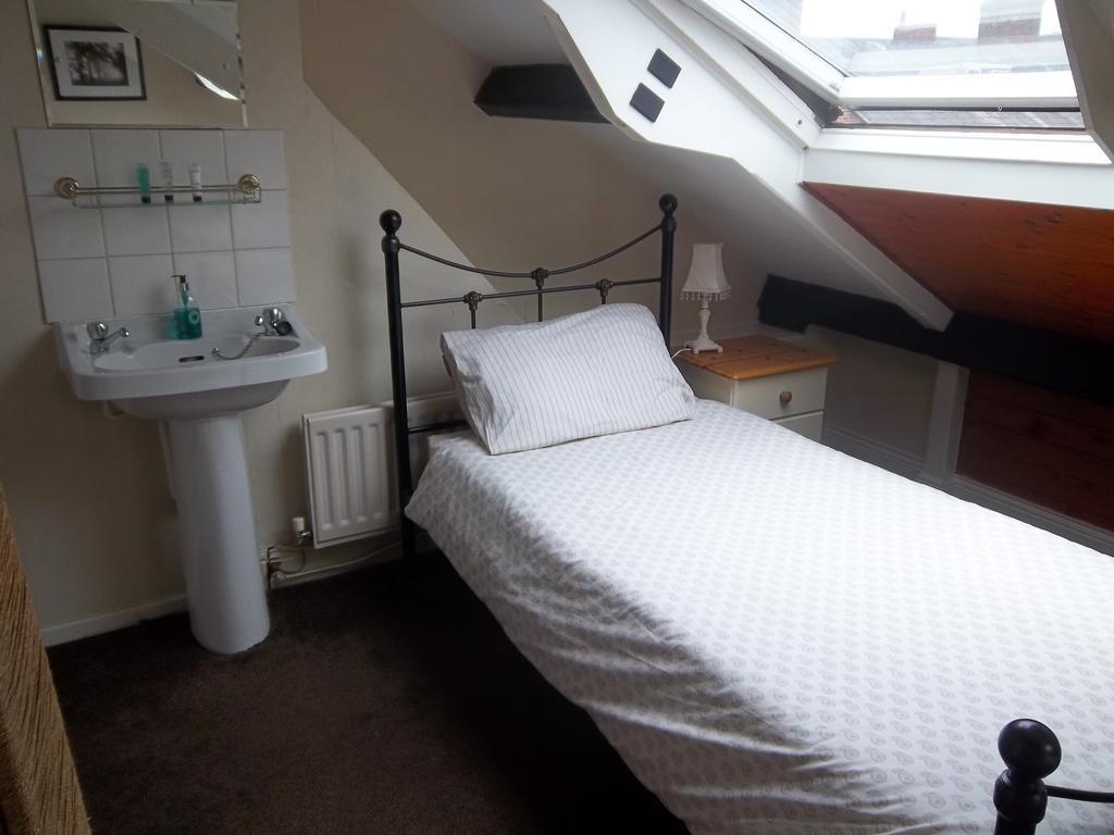 Cornerhouse Guesthouse カーライル エクステリア 写真